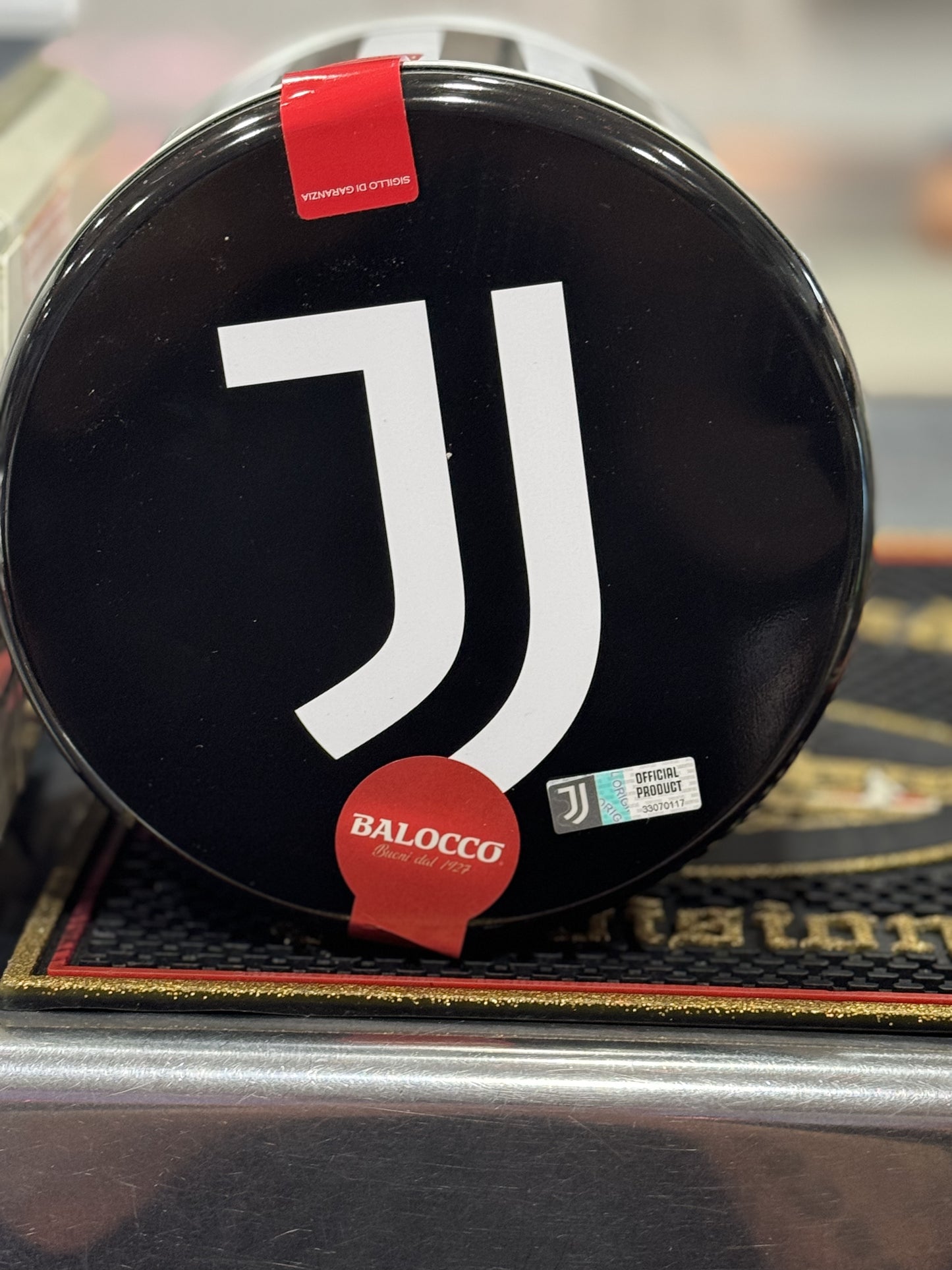 Juventus Chocolate Chip PANETTONE