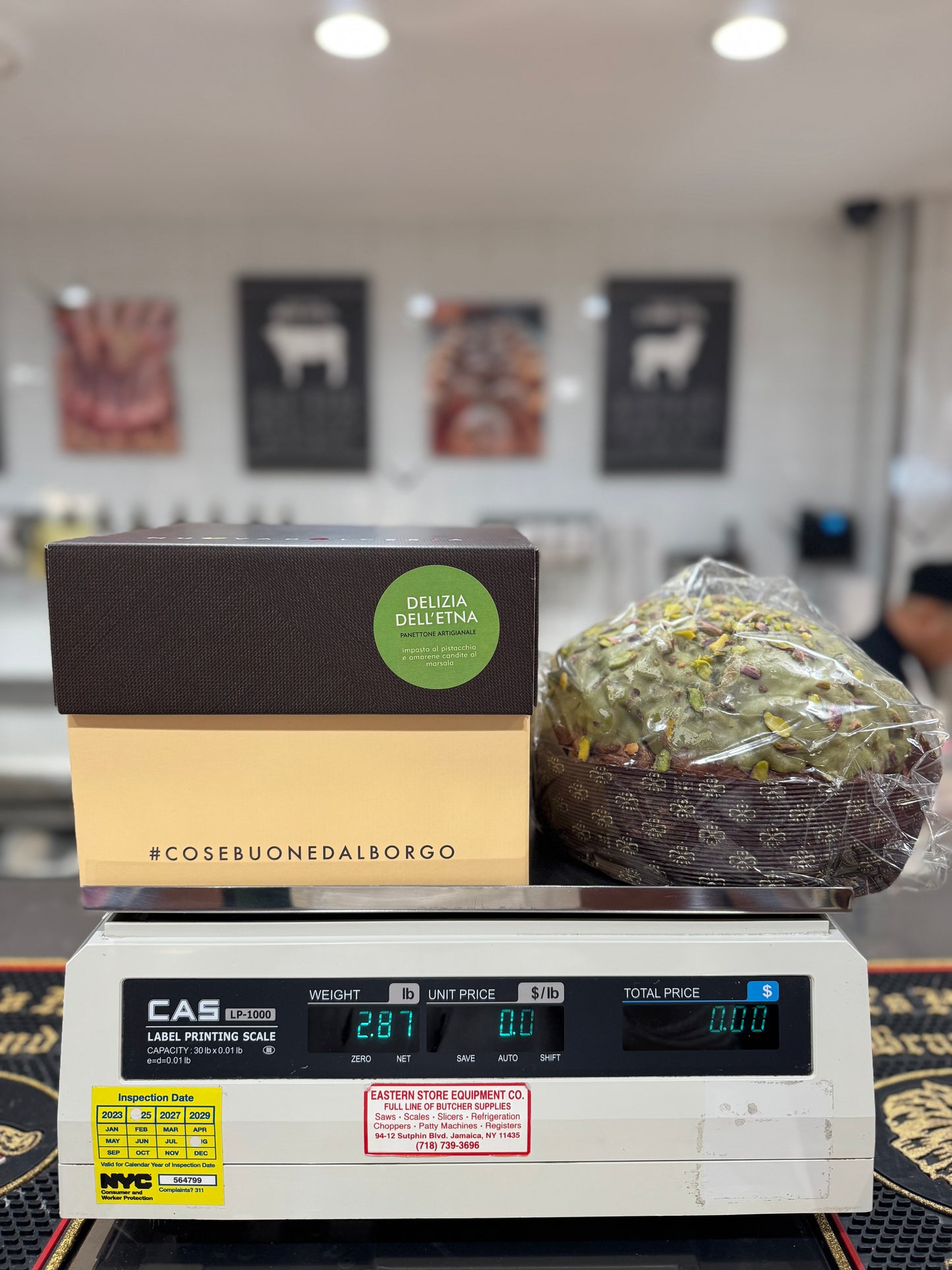 Artiginale Pistachio Panettone