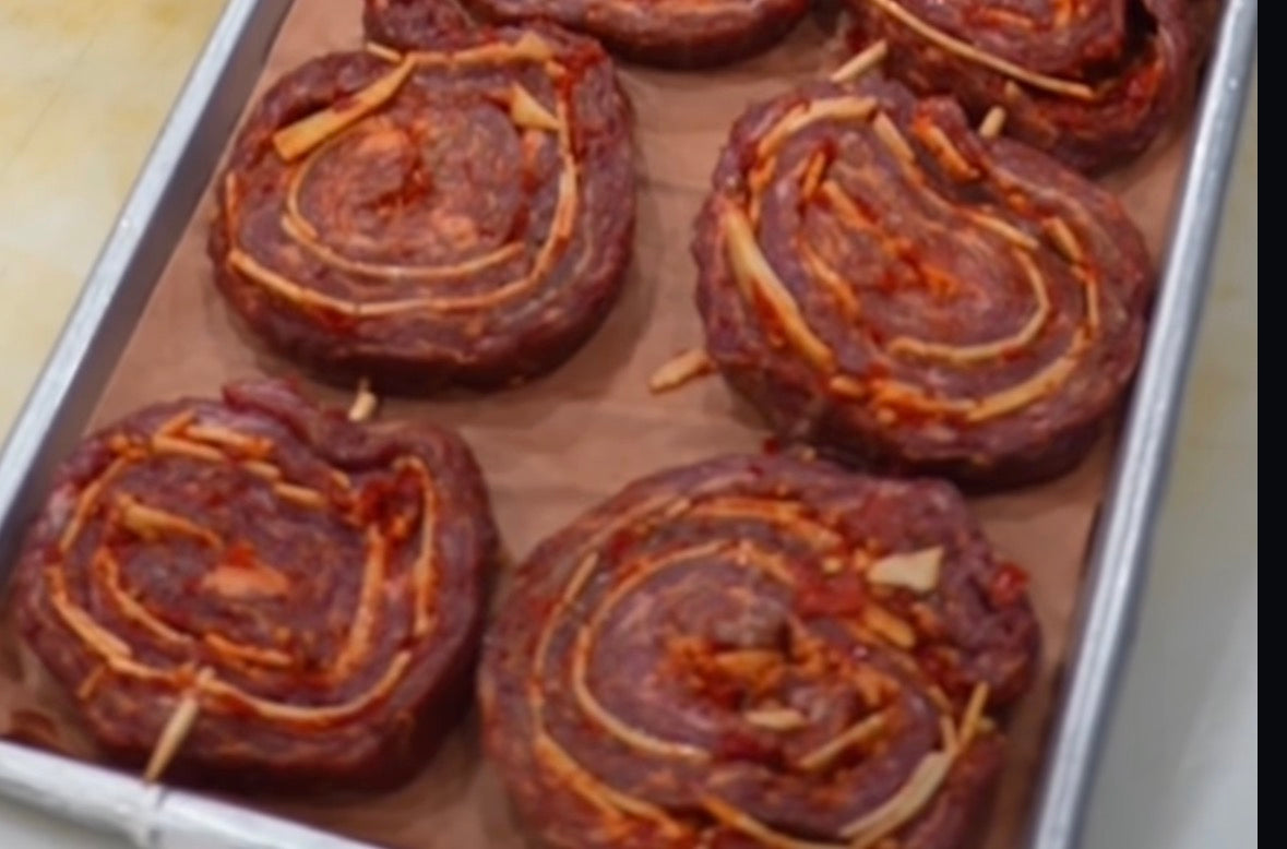 Spicy Skirt Steak Pinwheels- 4pcs